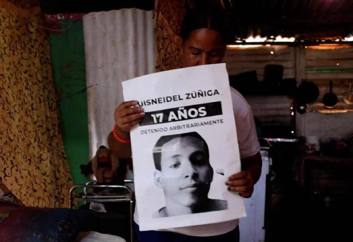 Ignorados por la justicia: cuatro adolescentes permanecen detenidos por razones políticas en Venezuela