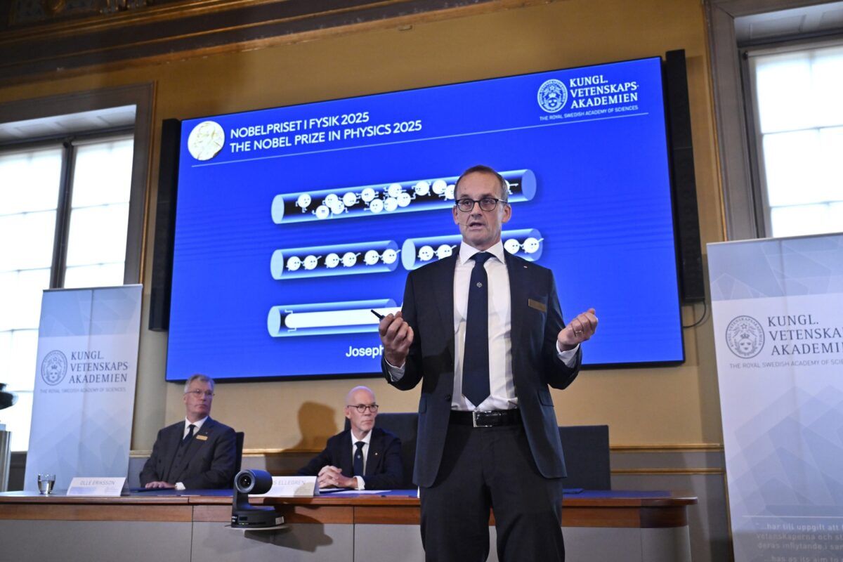 El profesor Goran Johansson, miembro del Comité Nobel de Física