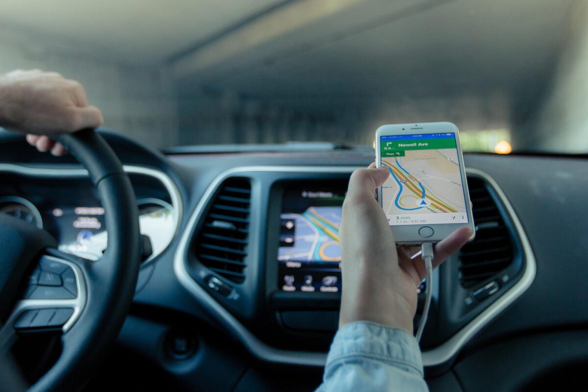 Cómo enviar la ubicación de GPS a los servicios de emergencia en Venezuela sin datos móviles