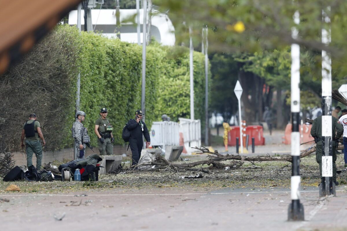 Una serie de atentados dejaron varios muertos y heridos en Colombia