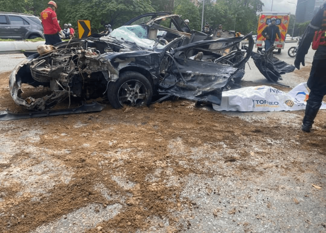 Accidente múltiple en la autopista Gran Cacique Guaicaipuro: al menos un muerto y seis heridos