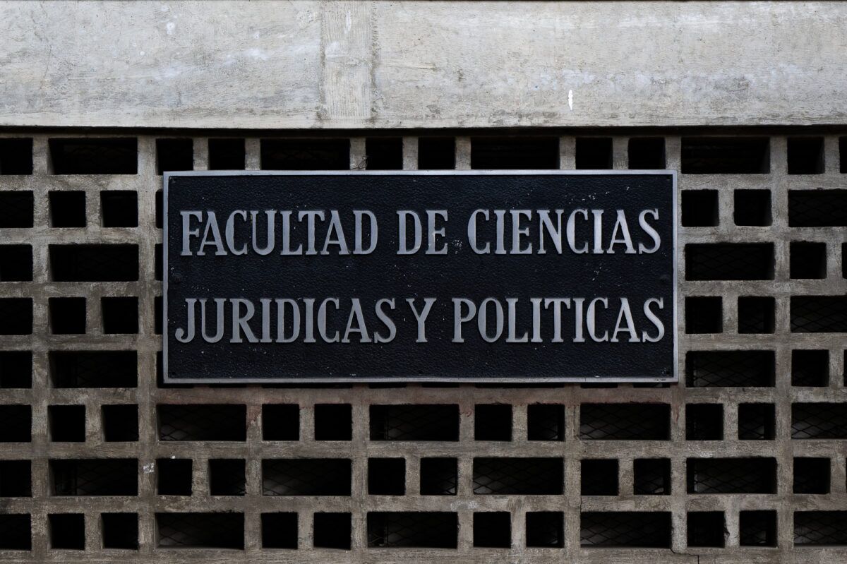 Los requisitos para la preinscripción de posgrados en la Facultad de Ciencias Jurídicas y Políticas de la UCV
