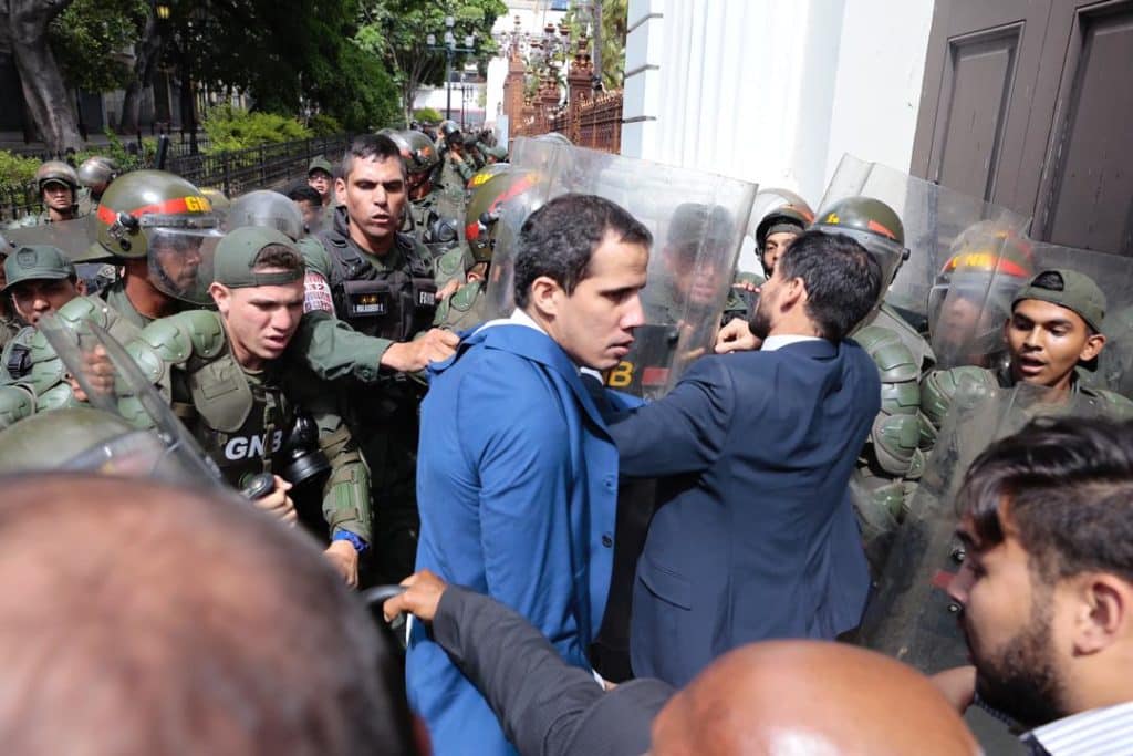 Asalto al parlamento: el golpe de Maduro a la AN