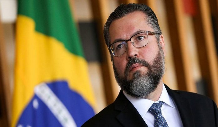 ¿Por qué Brasil ordenó retirar sus representantes diplomáticos de Venezuela?