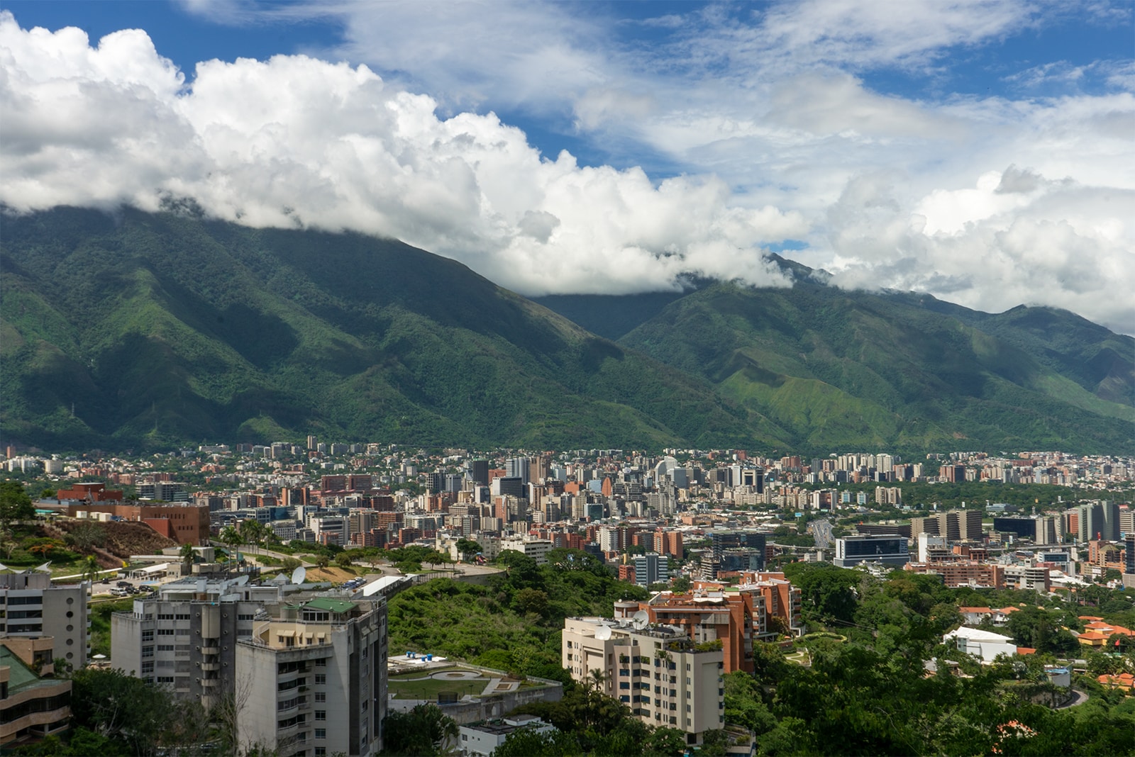 453 años de Caracas: un recorrido que contrasta modernidad con deterioro
