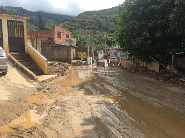 ¿Qué hacer en caso de fuertes lluvias e inundaciones en Venezuela?