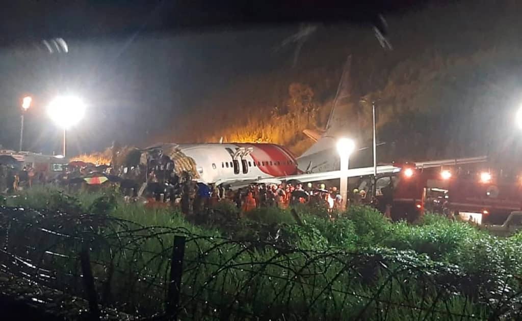 En fotos: el accidente aéreo en la India