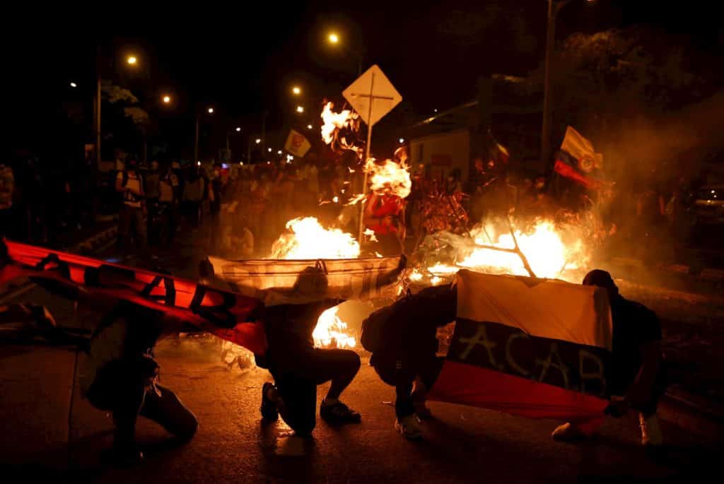 10 imágenes de los disturbios en Colombia tras jornada de protestas