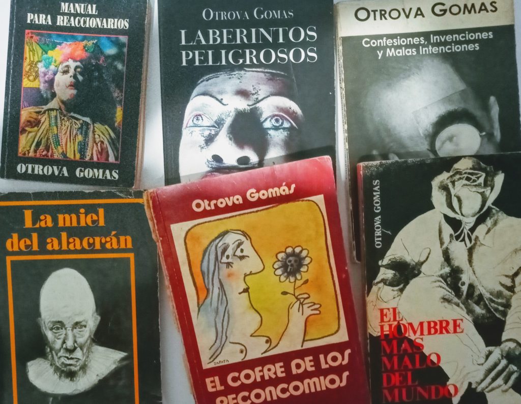 Algunos de los libros de relatos de Jaime Ballestas