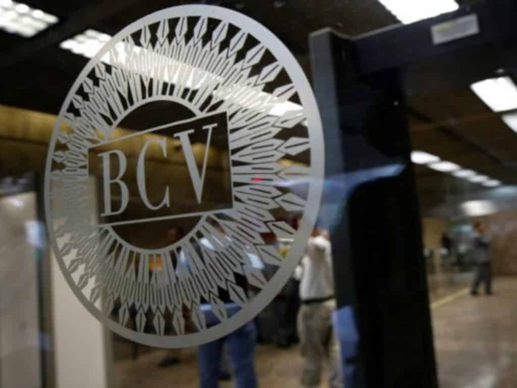 ¿Tiene sentido que el BCV acuñe monedas como puyas, medios y reales?