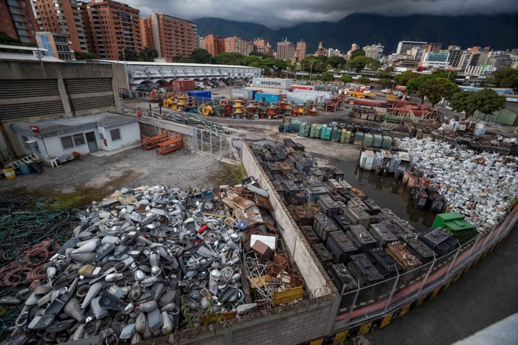 Sistema eléctrico venezolano: se necesitan 15.000.000 de dólares para recuperarlo
