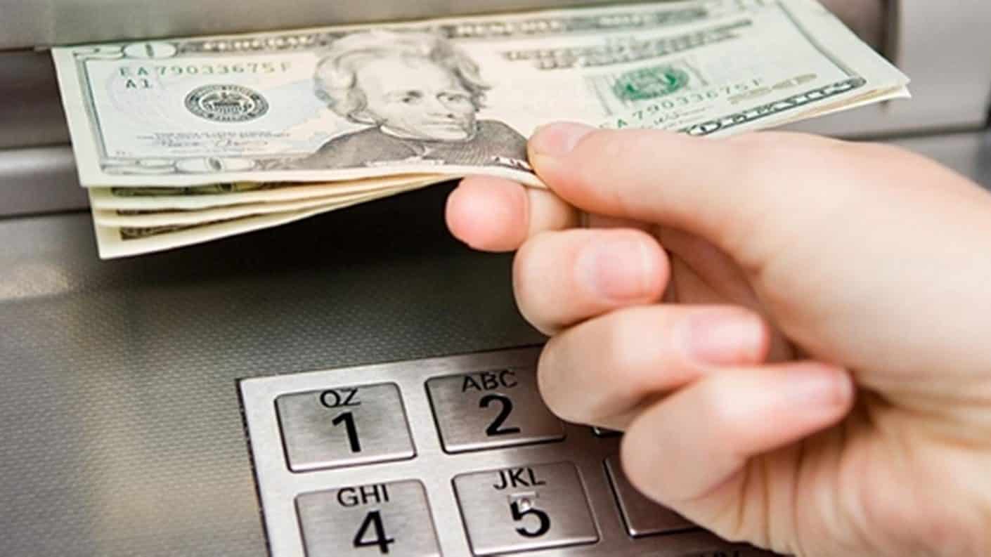 ✓ Cajeros automáticos en dólares: 5 claves para entender la iniciativa