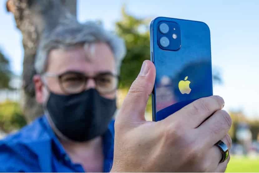 Reconocimiento facial con mascarilla, la nueva actualización de Apple para iPhone