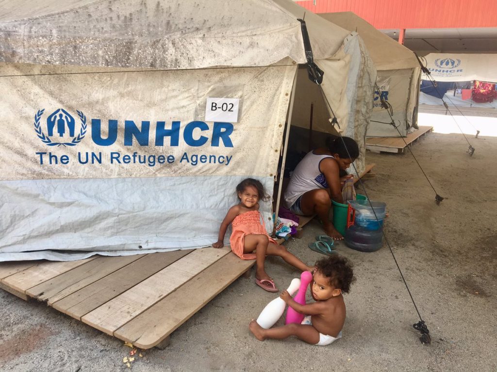 Niñez venezolana en refugios