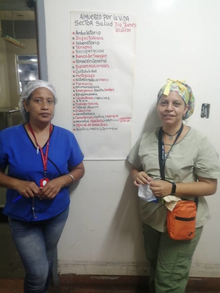 Personal del Hospital Universitario de Caracas trabaja entre el hambre, la oscuridad y el covid-19