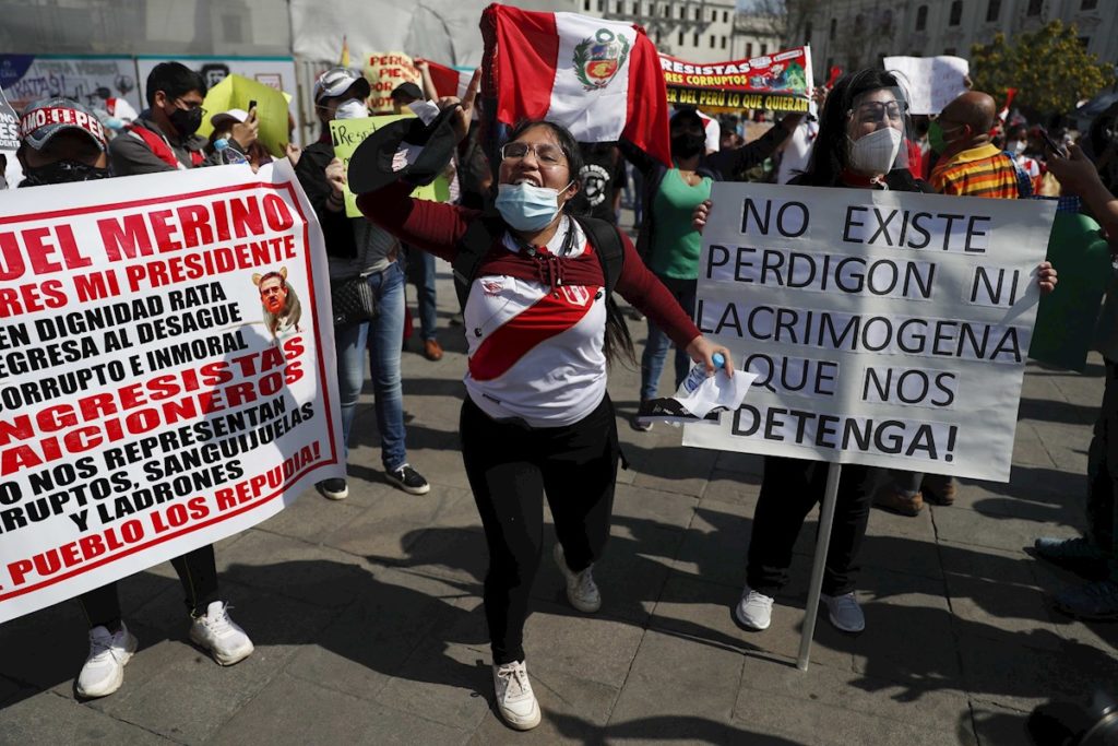 Crisis en Perú