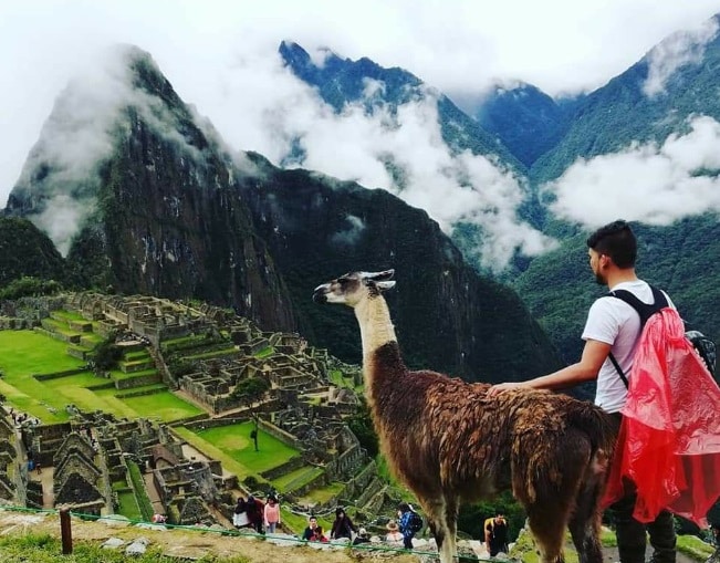 Los venezolanos que enseñan a viajar con poco presupuesto en Perú