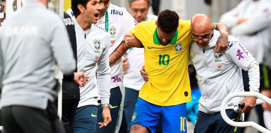 La lesión de Neymar, una preocupación recurrente