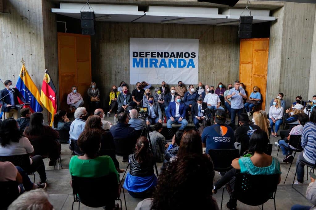 Ilegalidad, intereses políticos y necesidades urbanas: los alcaldes mirandinos defienden sus municipios