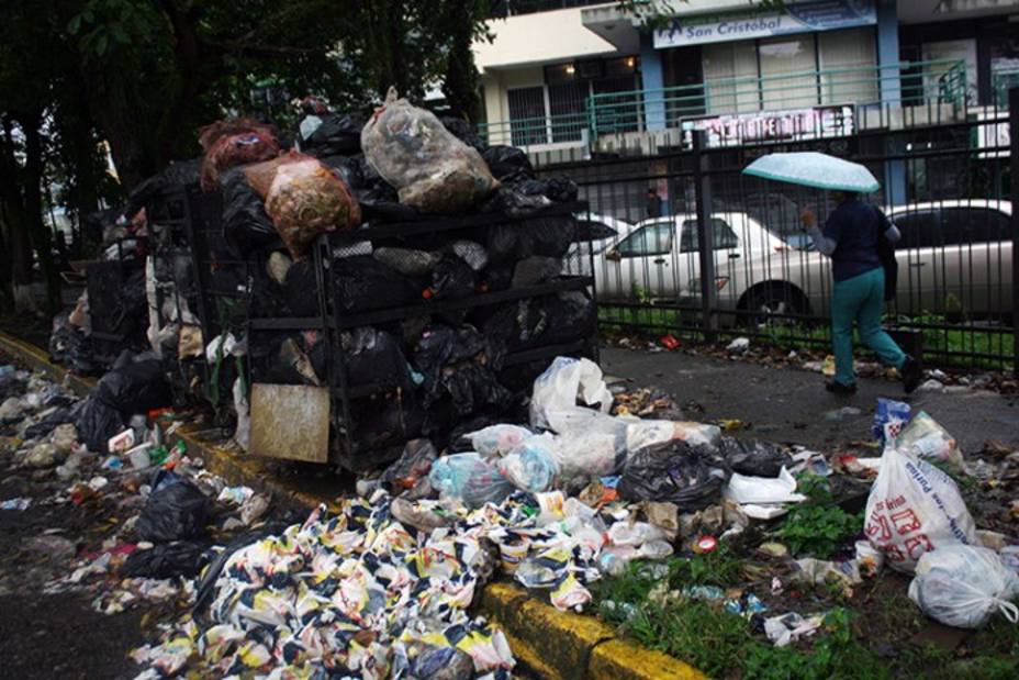 Táchira opacada por la basura en sus calles