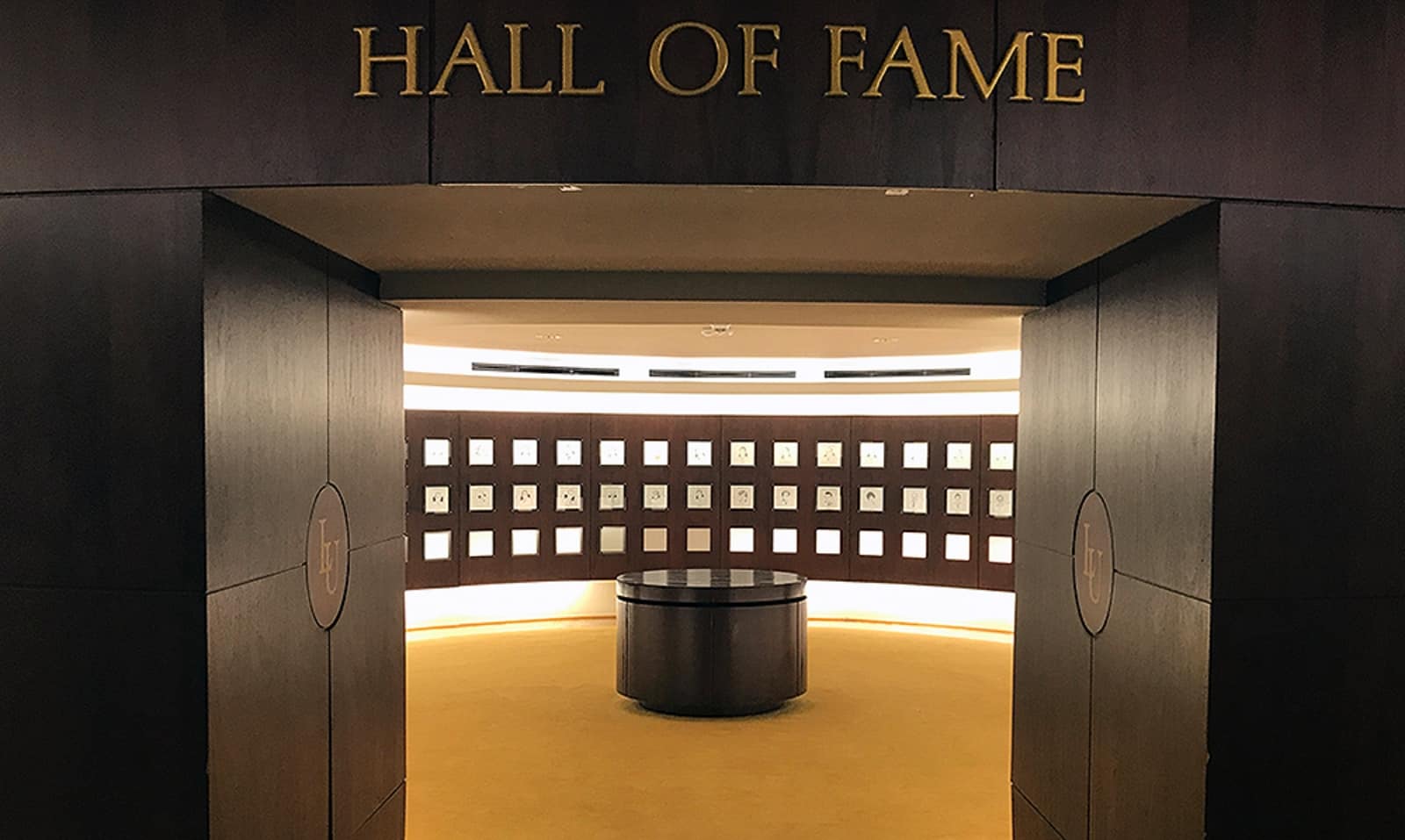 Hall o. Hall of Fame. Hall. 4090 Hall of Fame. Hall of Fame этоj.