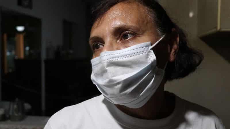 “Es como vivir en la Edad de Piedra”: el retorno a la cocina de leña por falta de gas en el interior de Venezuela