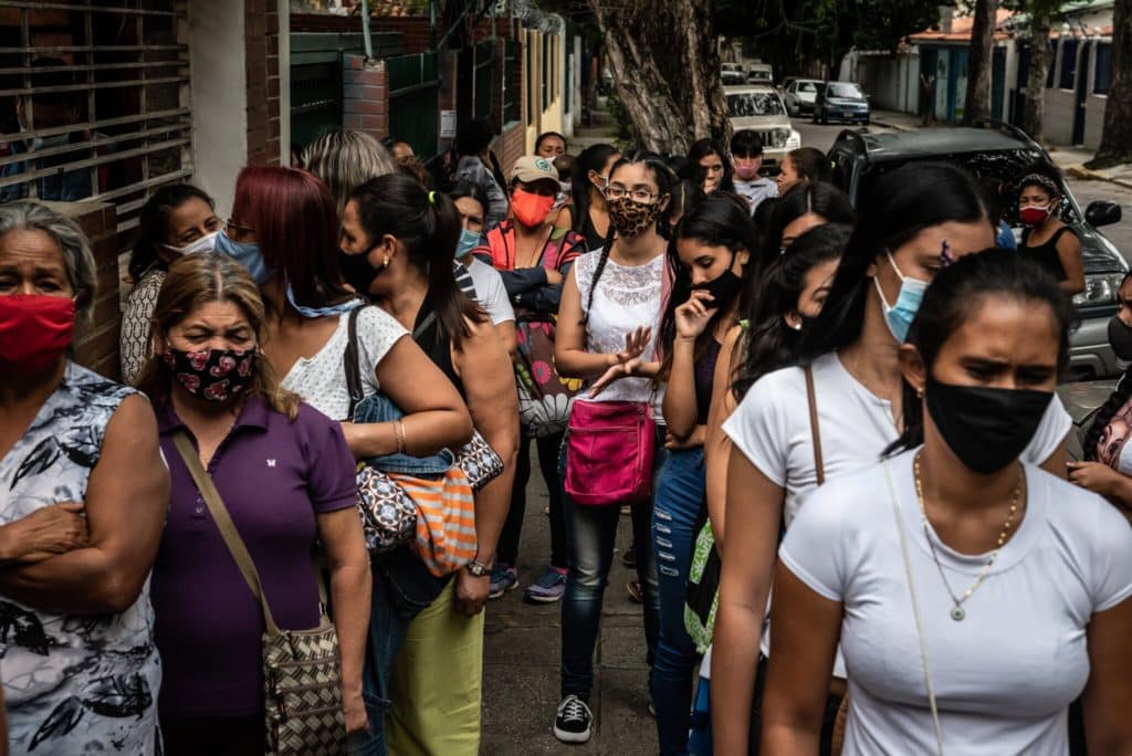 ‘Es como un hueco sin salida’: la escasez de los anticonceptivos afecta a las mujeres en Venezuela