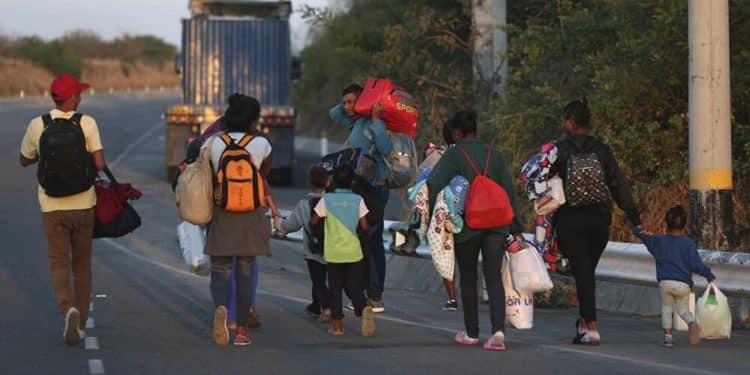 ¿Qué es la aporofobia y cómo afecta la percepción de los migrantes venezolanos?