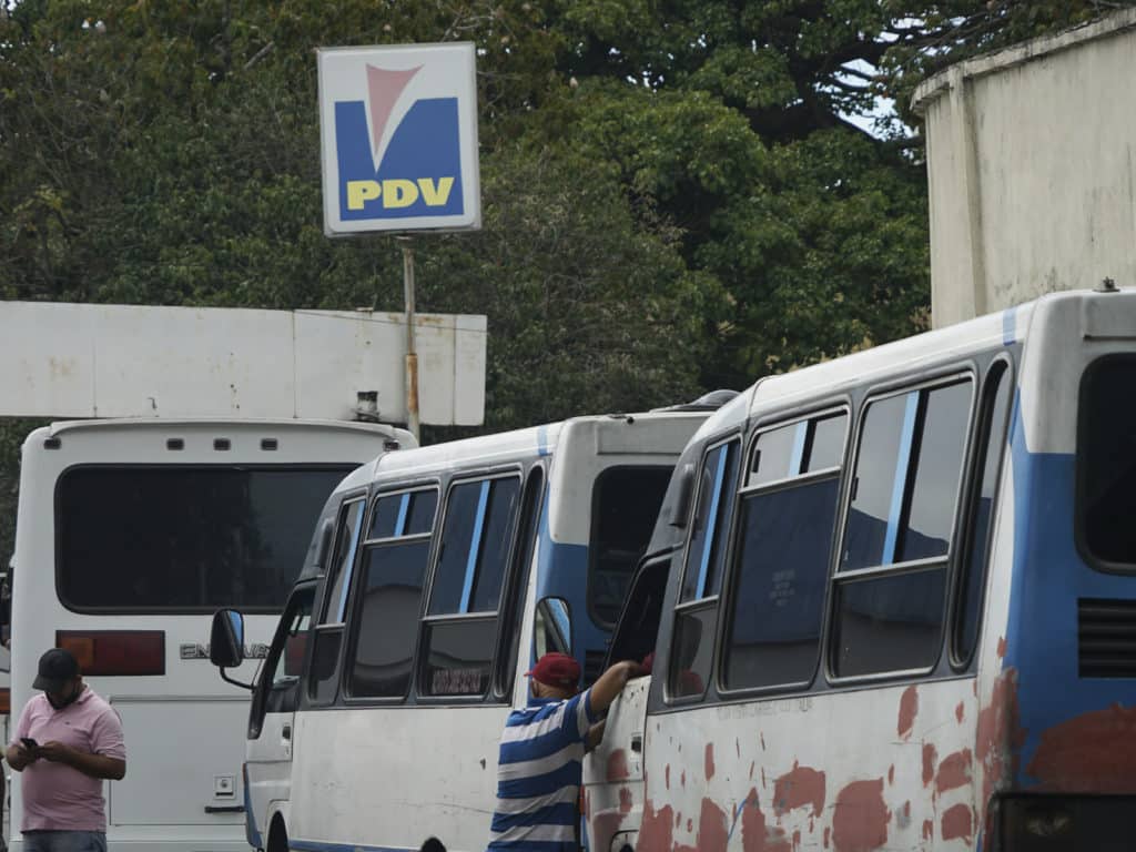 De este a oeste: Caracas ignoró las restricciones de la flexibilización parcial