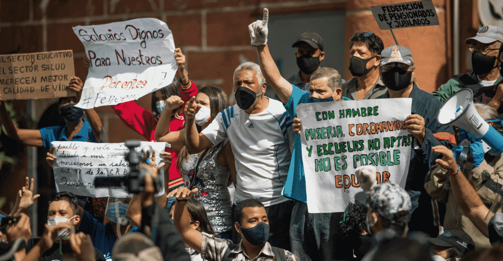 Un año sin clases presenciales en Venezuela: ¿quiénes son los más afectados?