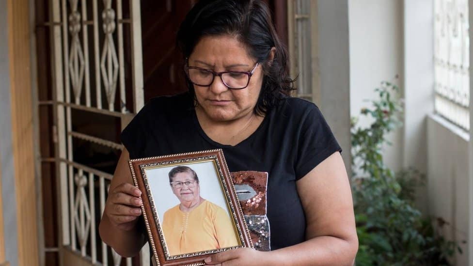 mujer en Ecuador