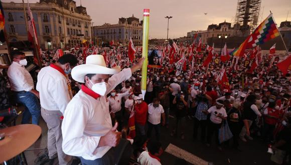 Pedro Castillo, el ultraizquierdista que triunfa en la primera vuelta de las elecciones en Perú
