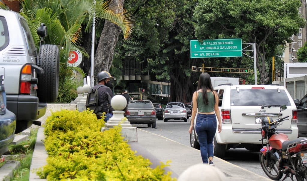 Calles Moradas: un proyecto que busca transformar zonas de Caracas en espacios seguros para las mujeres