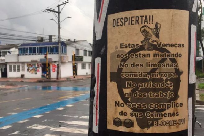Dos venezolanos en Bogotá grabaron comentarios xenófobos de una vigilante de supermercado