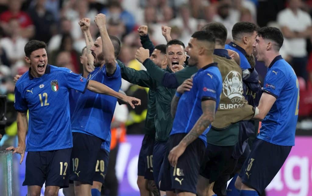 Italia superó a Inglaterra en los penales y se quedó con la Eurocopa