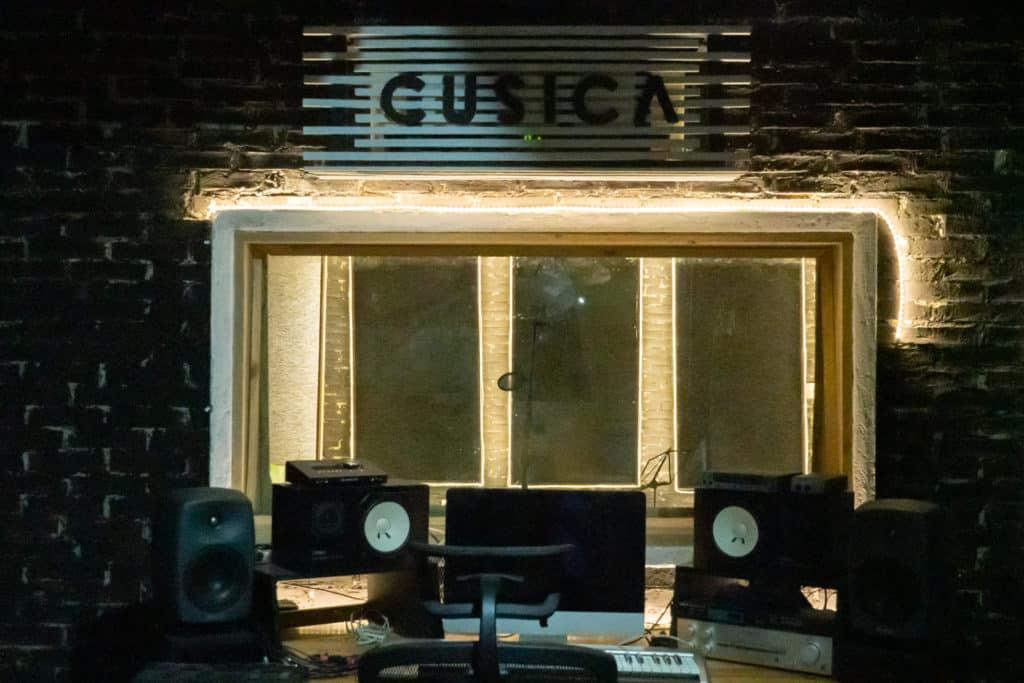 Cuarto de grabación en Cusica Studios