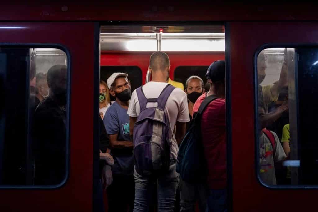 Metro de Caracas oficializó aumento del pasaje: los nuevos montos
