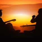 Estudios de neurociencia afirman que la música mejora las relaciones sociales y disminuye las divisiones culturales