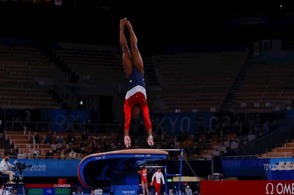 Simone Biles, la gimnasta que intenta abrise paso hacia la historia en los Juegos Olímpicos pese a las adversidades