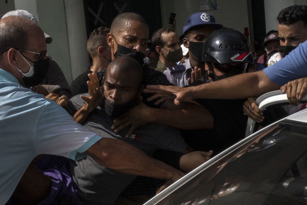 Las protestas en Cuba, un pueblo que ha sufrido la represión del régimen castrista