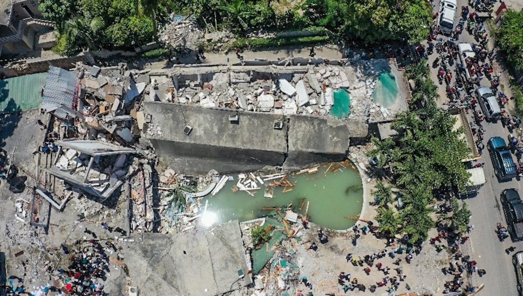 Las impactantes imágenes de los daños que causó el terremoto de 7.2 en Haití
