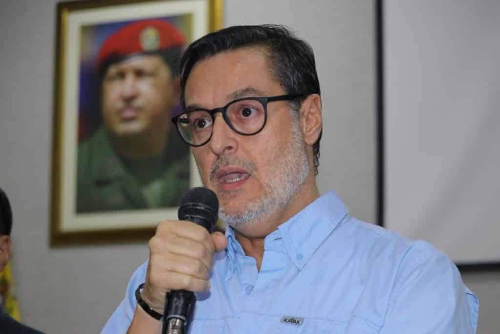 Los perfiles de los nuevos ministros del gabinete de Nicolás Maduro
