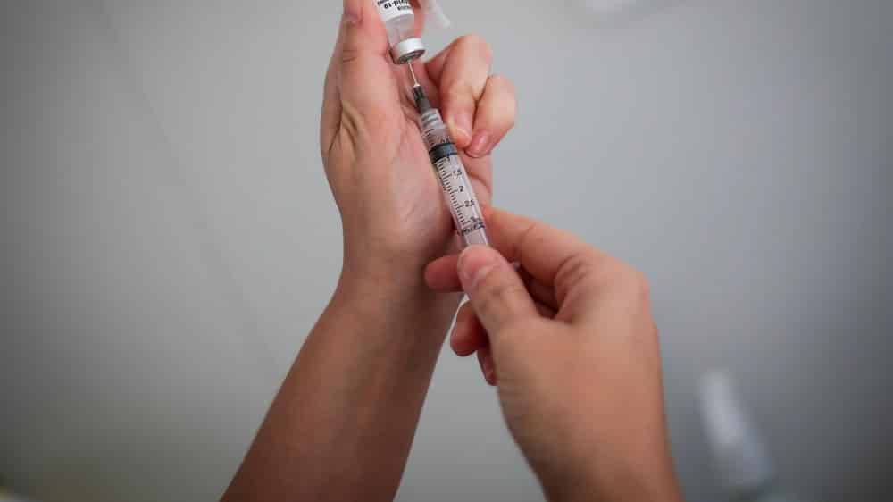 ¿Cuál es el nuevo costo de las vacunas contra el covid-19 de Pfizer y Moderna?