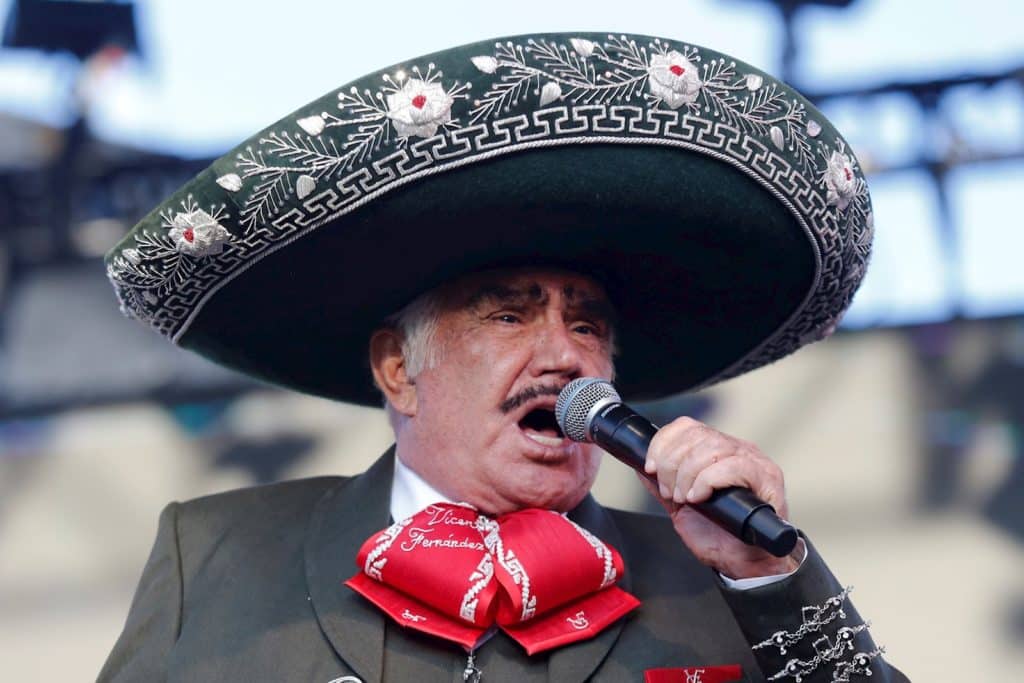 Guillain-Barré, el síndrome que padece el cantante mexicano Vicente Fernández