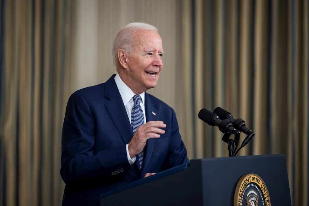 El presidente Joe Biden criticó la ley antiaborto