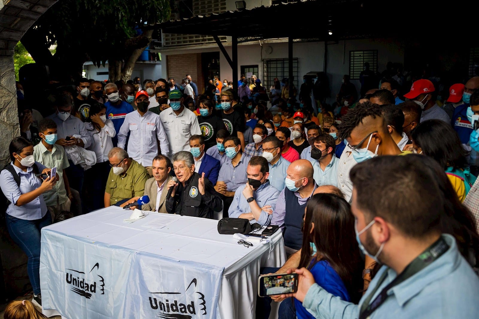 Resistencia democrática y la obsesión por empezar de cero