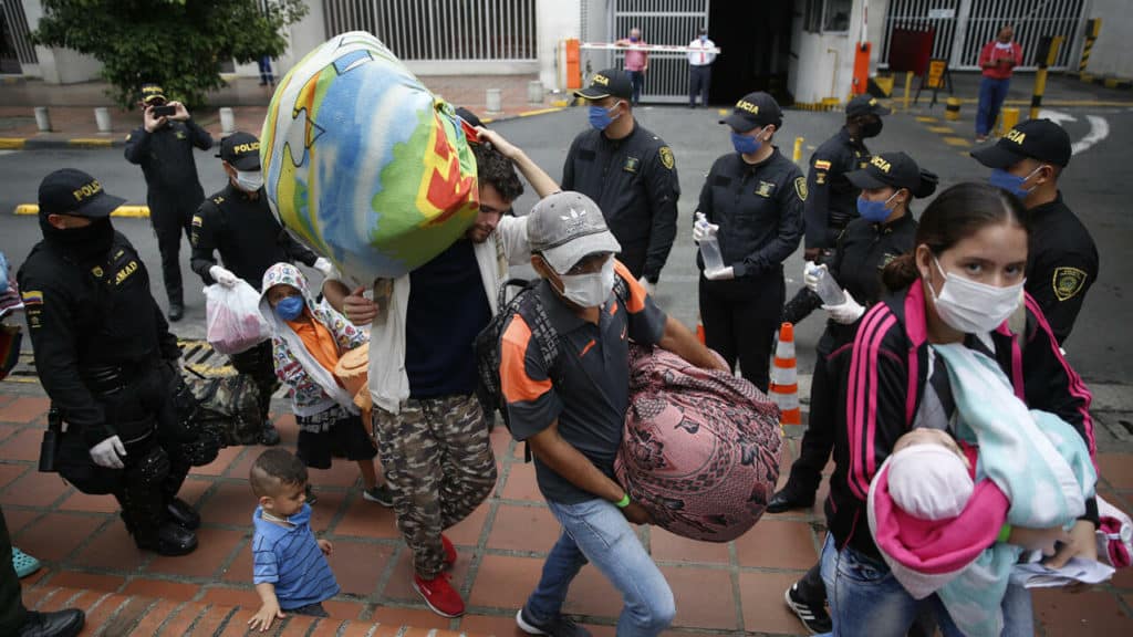 Las irregularidades que denunció un grupo de venezolanos repatriados desde Curazao en el Aeropuerto de Maiquetía