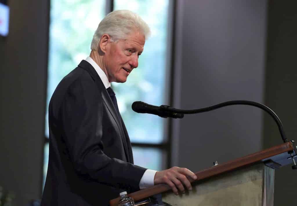 Bill Clinton - Resumen viernes Foto: EFE