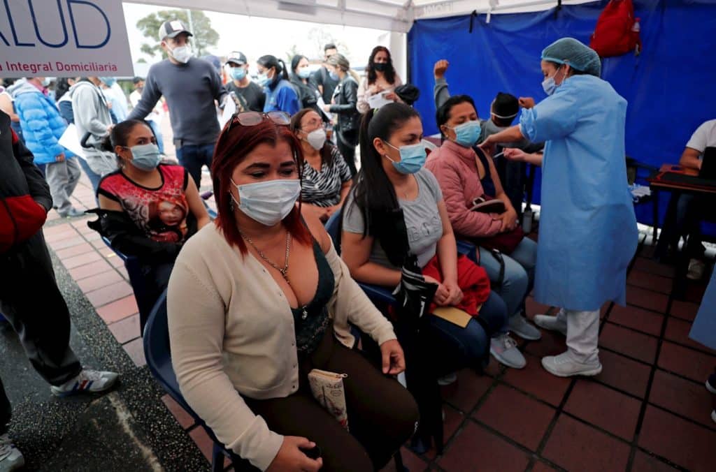 Las medidas que ha aplicado el gobierno de Colombia para regularizar a migrantes venezolanos