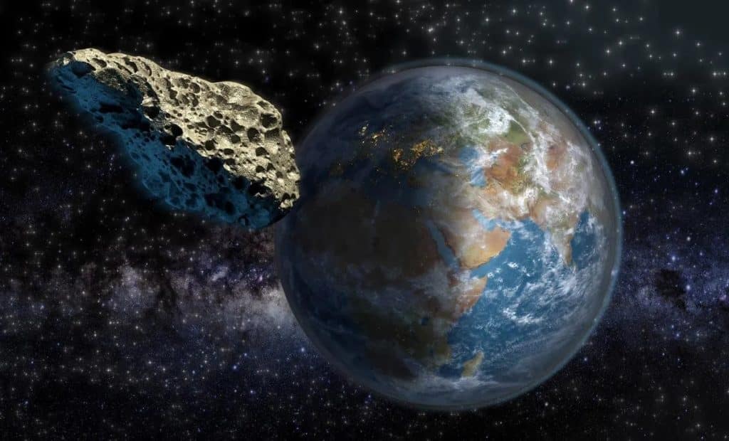 Lo que se sabe sobre un asteroide más grande que la Pirámide de Guiza que pasará cerca de la Tierra